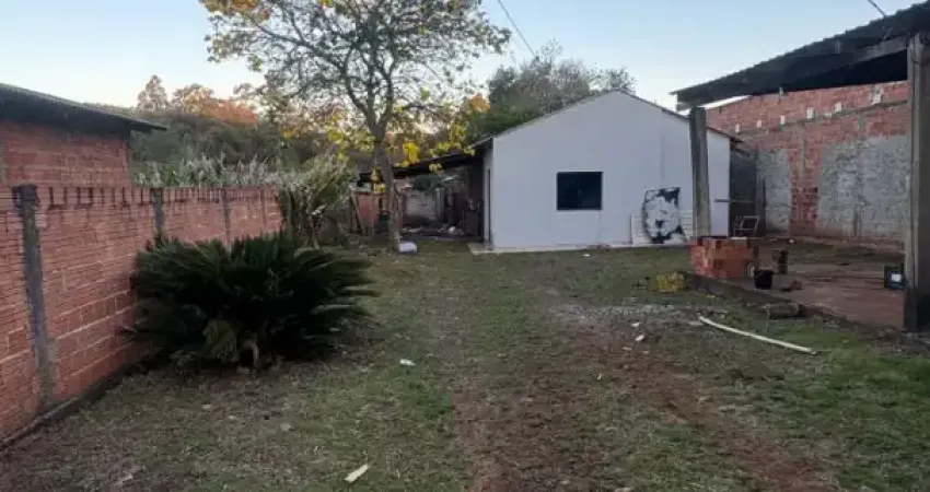 Terreno à venda 360m2 com casa construída no bairro cataratas em cascavel