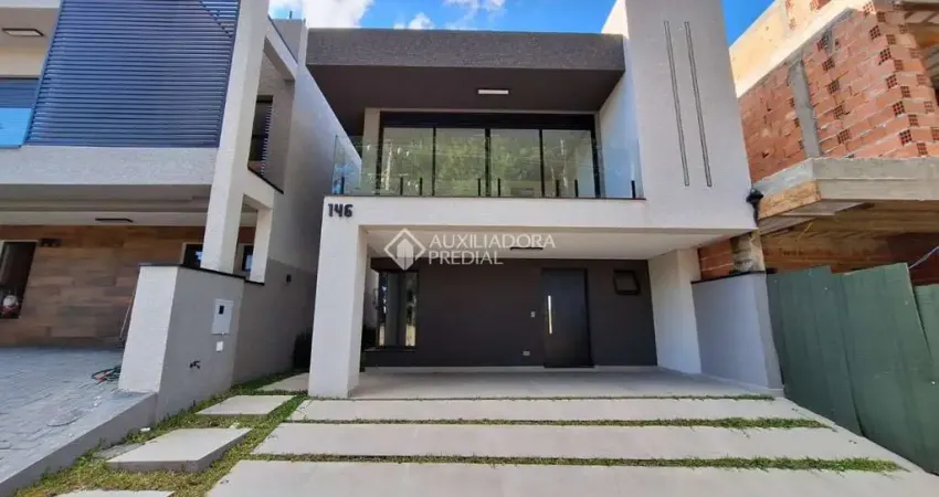 Casa em condomínio fechado com 4 quartos à venda na Rua Irma Schreiner Maran, 475, Santa Cândida, Curitiba