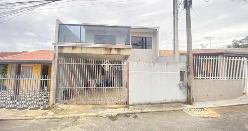 Casa com 4 quartos à venda na Rua Luiz Foggiatto, 530, Orleans, Curitiba