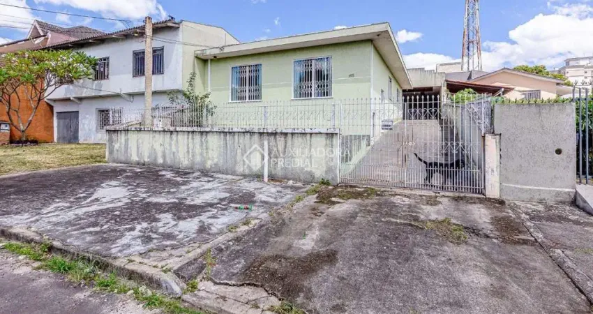 Casa com 3 quartos à venda na Rua Gil Vicente, 189, Guaíra, Curitiba