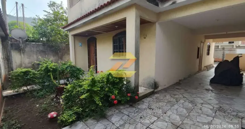 Duplex 3 quartos com suíte, Bosque Viegas, em frente à Praça