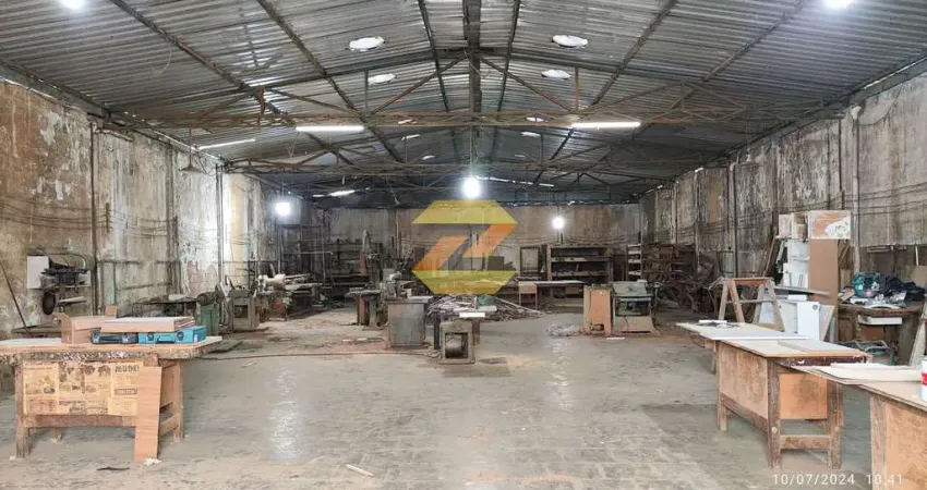 Galpão com Prédio Comercial e Escritório. Santíssimo - Bangu - Campo Grande