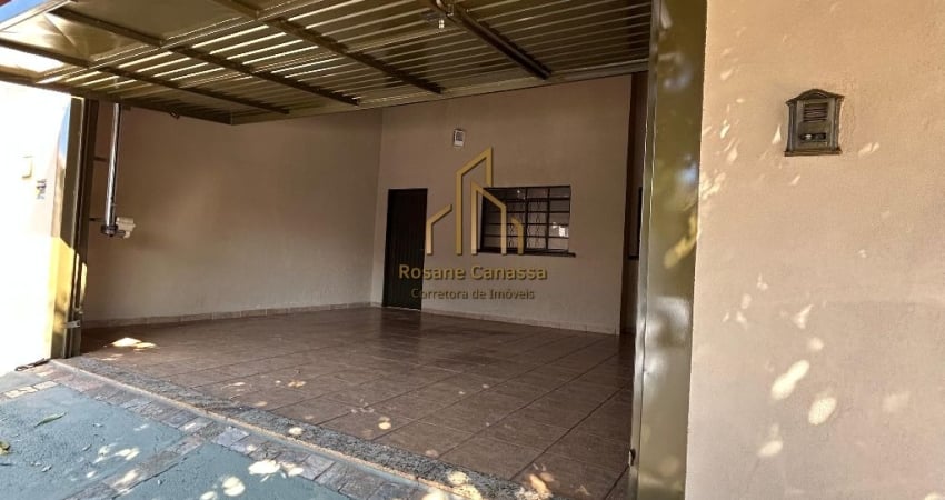 Casa Térrea no Planalto Verde – 2 Dorms - Suíte - Área Gourmet!