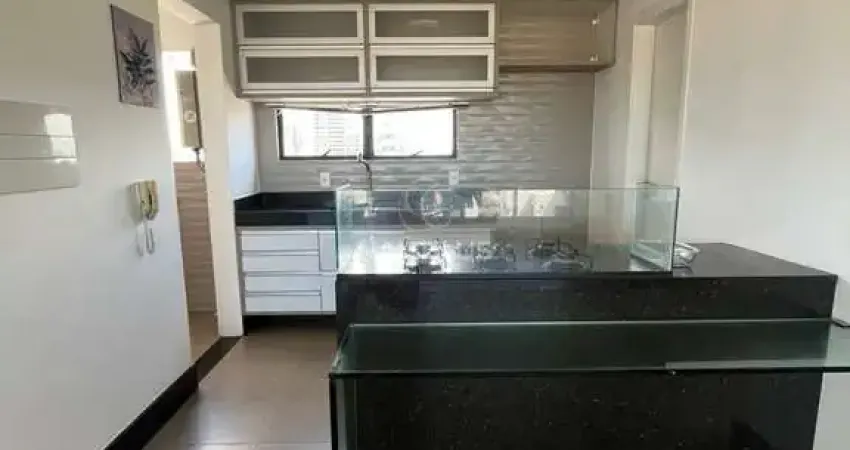 APARTAMENTO 3/4 SENDO 2 SUÍTES COM CLOSET E 3 VAGAS DE GARAGEM.