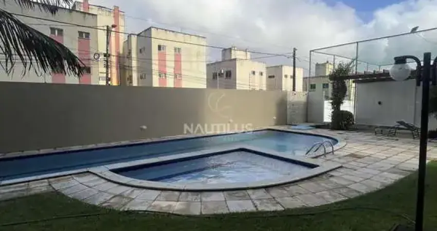 Apartamento para venda com 2/4 sendo 1 suíte e 3 vagas de garagem.