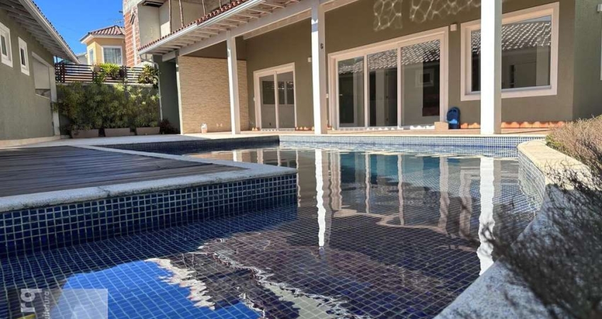 Barra da Tijuca - Santa Monica Classic Houses - Linda Casa de condomínio com 6 quartos, 578m², à venda