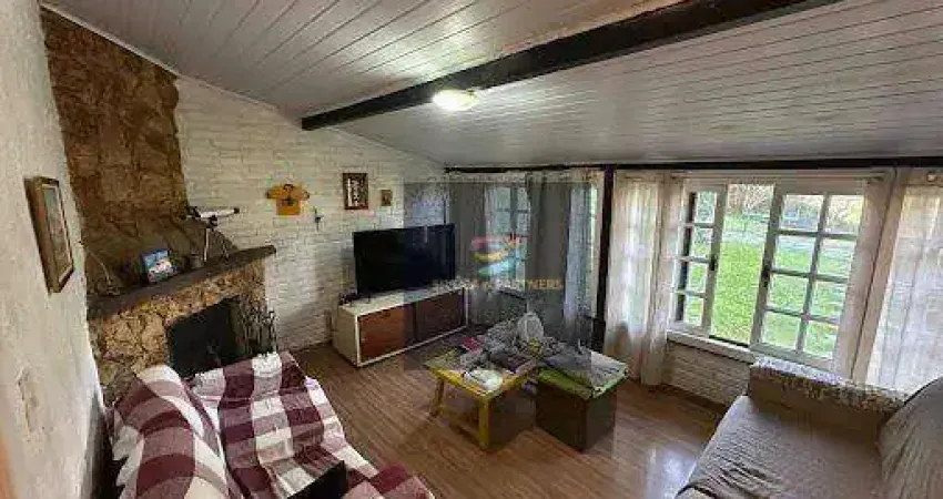 Itaipava - casa com 4 quartos em excelente codominio e localização