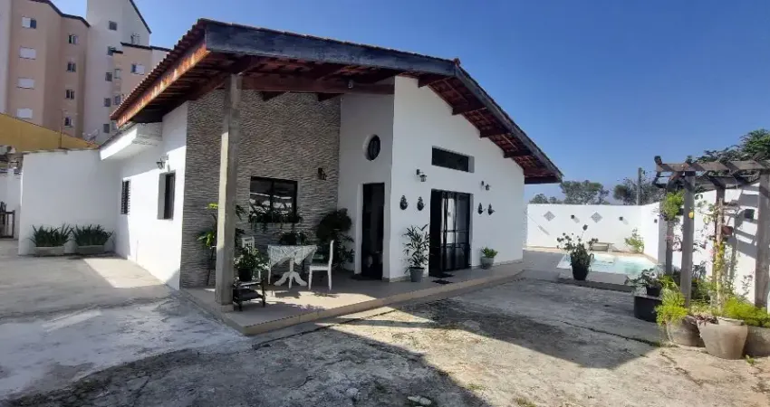 Casa à venda, 234 m² com 3 dormitórios e edícula - Jardim Europa - Sorocaba/SP