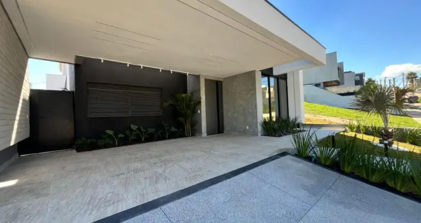 Casa térrea em condomínio com 3 dormitórios em Votorantim/SP