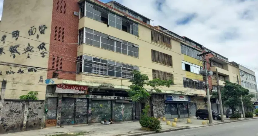 Apartamento para Venda em Rio de Janeiro, Madureira, 2 dormitórios, 1 banheiro, 1 vaga