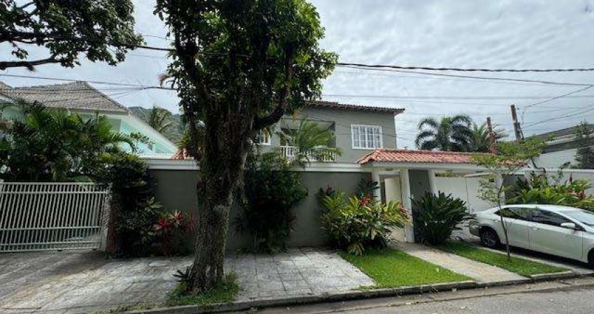 Casa em Condomínio para Venda em Rio de Janeiro, Recreio dos Bandeirantes, 5 dormitórios, 5 suítes, 8 banheiros, 4 vagas