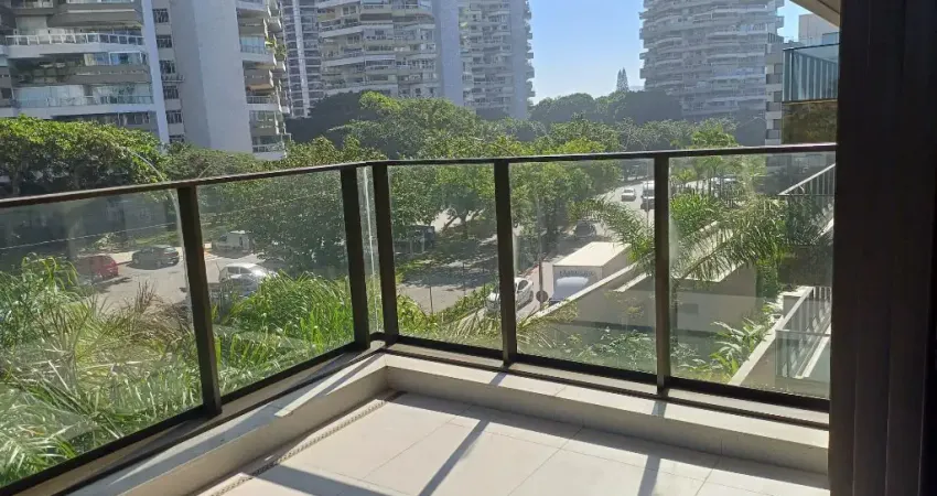 Apartamento 4 suítes frente mar na Ponte Lúcio Costa na Barra da Tijuca