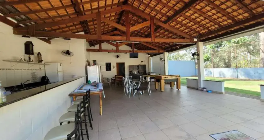 Chácara com 4 quartos, 1.000 m², à venda por R$ 1.450.000