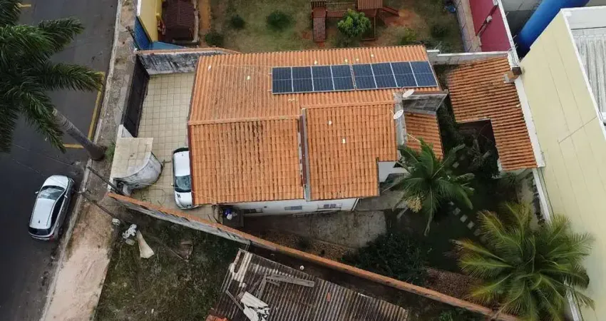 Se você busca conforto, espaço e localização privilegiada, este sobrado é para v