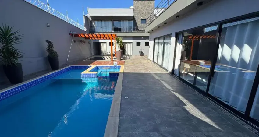 4 suítes, piscina com hidro, academia, espaço gourmet e muito mais