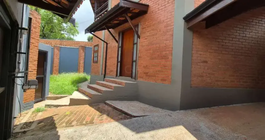 Belíssima casa para alugar  | completa, espaçosa e com área de lazer