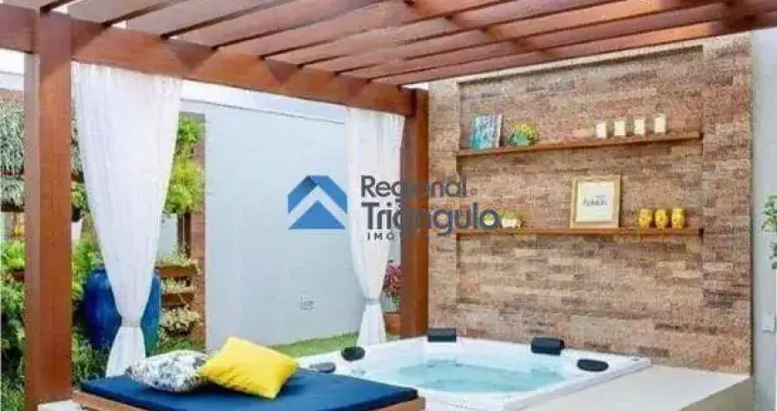 Casa Alto Padrão com Piscina, Jacuzzi e 3 Suítes – 720m² de Terreno