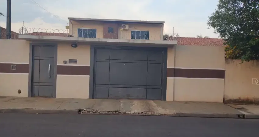 Casa com 4 quartos à venda no Jardim Paranapunga, Três Lagoas 
