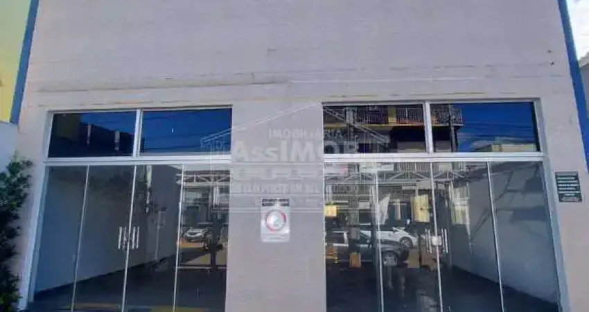 Loja Comercial de 282m² à Venda em Paracatu - MG Rua Silvino dos Reis, 56 no bairro Centro em PARACATU- MG