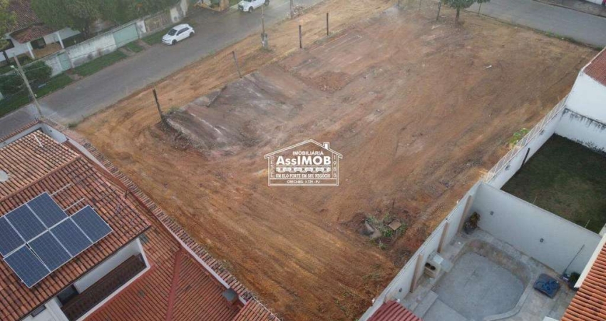 Lote Residencial / Comercial com aproximadamente 450m² a venda no alto do córrego, Paracatu-MG
