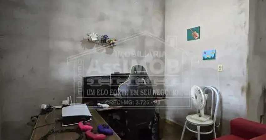 Casa, Vila Mariana, PARACATU - MG Rua Sebastião Pães de Almeida, 296.