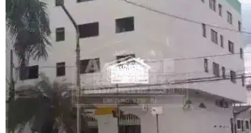 Kitinete para locação na Avenida Olegário Maciel, 714 apto 15 - Centro