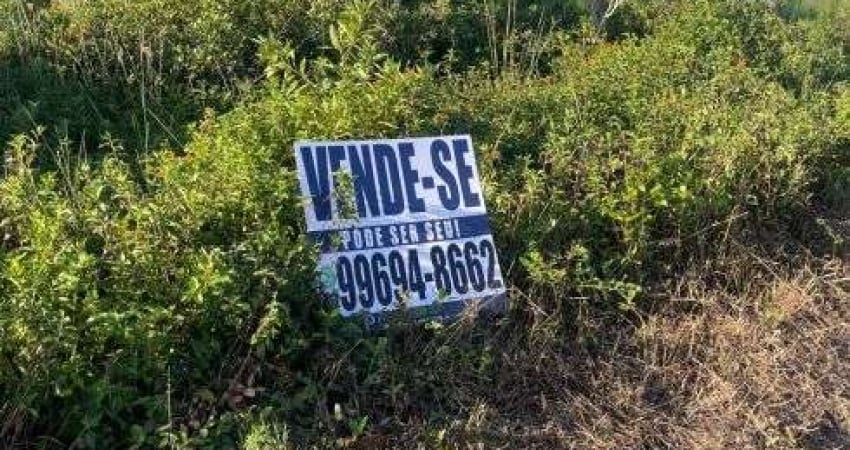 200m do mar. Terreno escriturado de 390m² Estuda parcelar direto c/ o proprietário Acesso a praia
