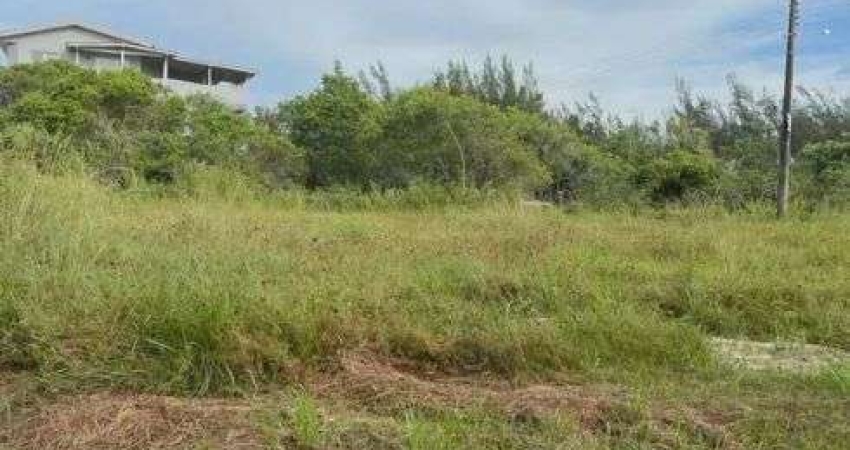 200m do mar. Terreno escriturado de 390m² Estuda parcelar direto c/ o proprietário Acesso a praia