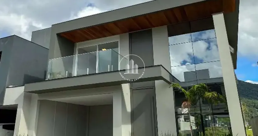 Casa com 3 quartos à venda na Avenida da Pedra Branca, 65, Pedra Branca, Palhoça