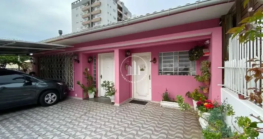 Casa com 5 quartos à venda na Rua Andrelino Natividade da Costa, 83, Canto, Florianópolis