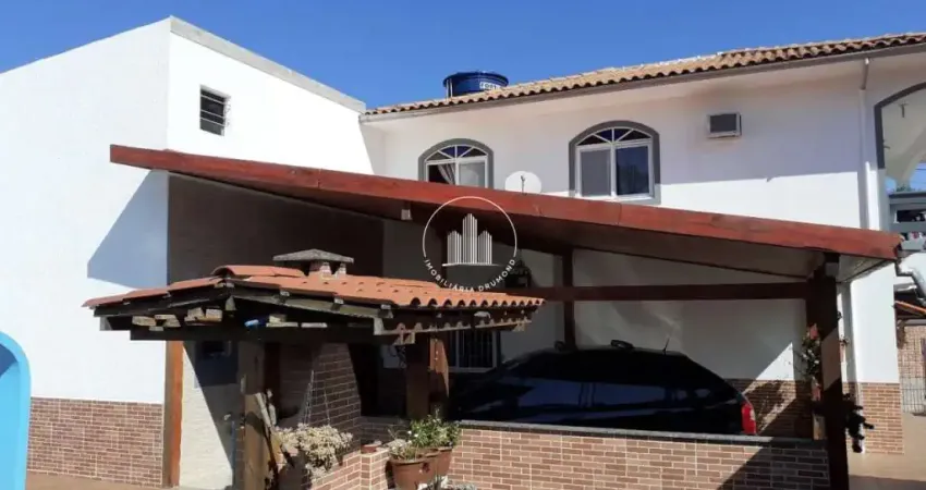 Casa com 4 quartos à venda na Rua Edna Floriano Andrade, 403, Centro, Palhoça