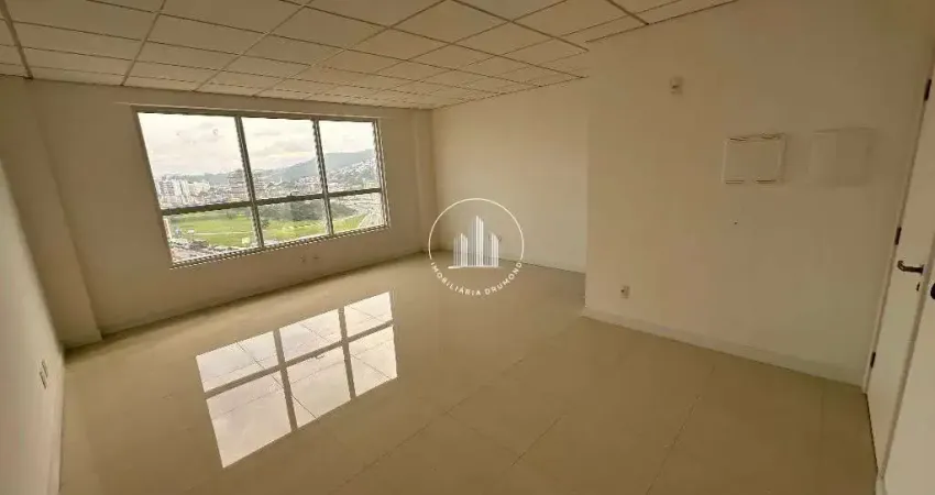 Sala comercial à venda na Rua Sebastião Furtado Pereira, 60, Barreiros, São José