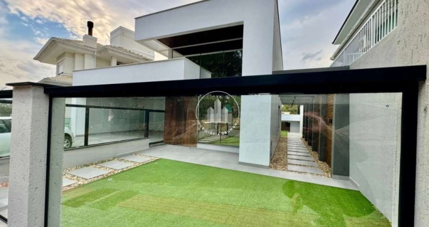 Casa 3 Dormitórios, Sendo 1 Suíte