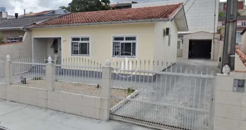 Casa 5 Quartos com 1 Suíte e 140m² - Areias
