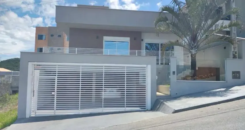 Casa com 3 quartos à venda na Rua Helena Shmtiz da Silva, 155, São Sebastião, Palhoça