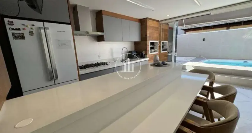 Casa em condomínio fechado com 2 quartos à venda na Avenida Paulo Roberto Vidal, 1455, Bela Vista, Palhoça