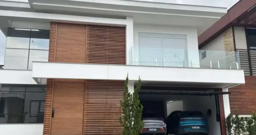 Casa 3 Quartos com 3 Suítes e 279m² - Pedra Branca