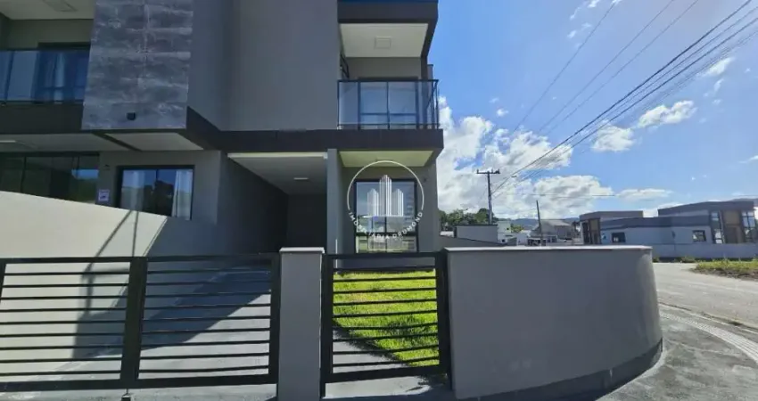 Sobrado Geminado 2 Quartos com 2 Suítes - Bela Vista - EST