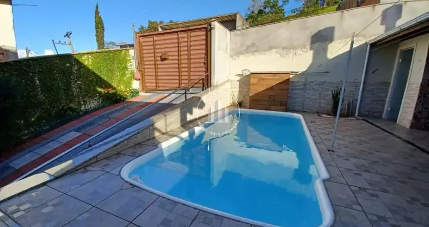 Casa 4 quartos com 1 suíte e 220m² - jardim cidade de florianópolis - est