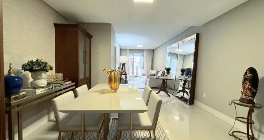 Apartamento com 3 quartos à venda na Rua Brasilpinho, 261, Kobrasol, São José