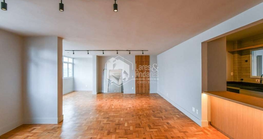 Apartamento tipo para venda com 3 quartos, sendo 1 suíte, 180m²