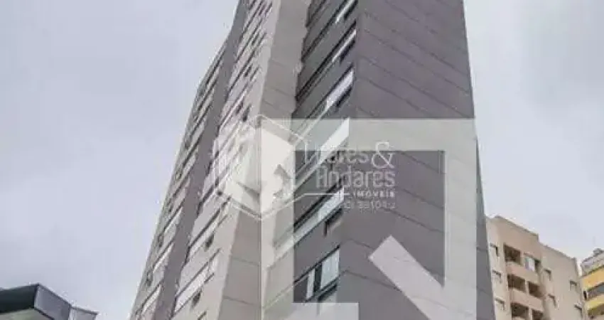 Apartamento à venda, com 42m² todo reformado e novo, todas as áreas com planejados. Equipado e mobi