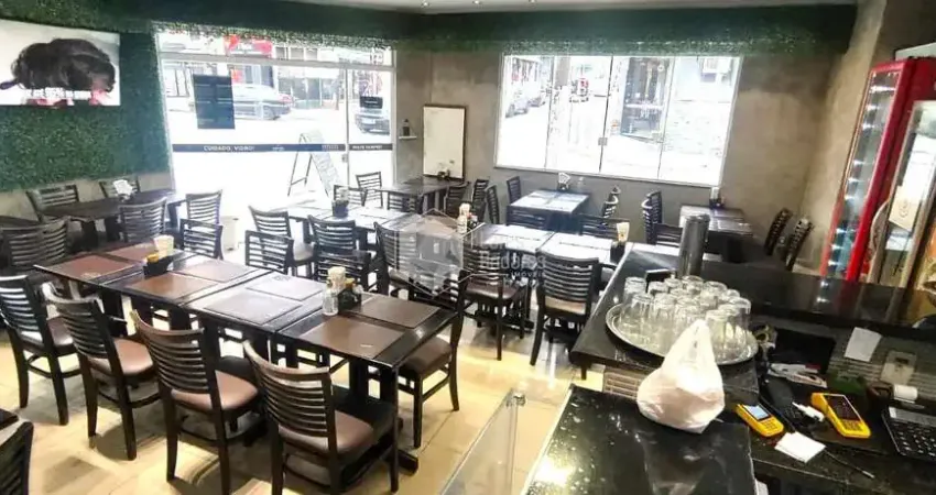 PONTO À VENDA, RESTAURANTE EQUIPADO E MOBILIADO A VENDA EM LOCALIZAÇÃO PRIVILEGIADA PRÓXIMO DO METR