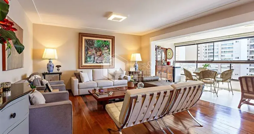 Apartamento tipo para venda em Morumbi com 4 quartos, sendo 3 suítes, 195m²