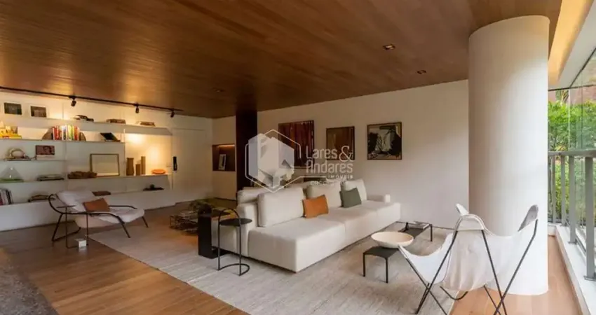 Apartamento tipo para venda com 4 quartos, sendo 2 suítes, 205m²
