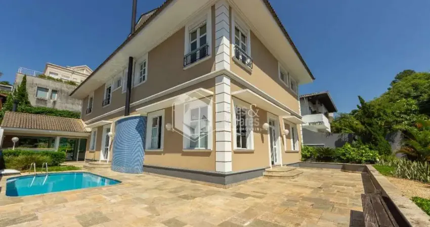 Casa tipo para venda em Morumbi com 4 quartos, sendo 2 suítes, 700m²