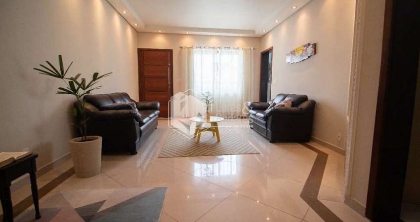 Casa tipo para venda com 3 quartos, sendo 1 suíte, 282m²