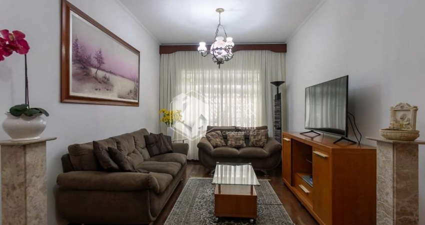 Casa tipo para venda com 4 quartos, sendo 2 suítes, 283m²