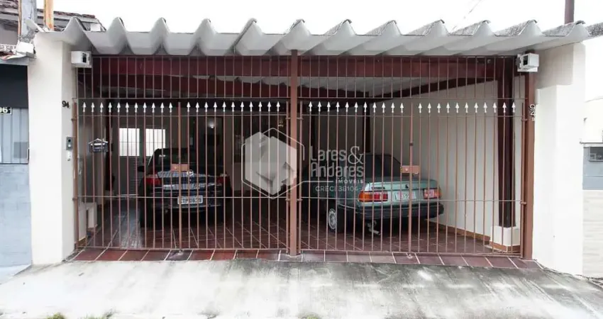 Casa tipo para venda com 2 quartos, 175m²