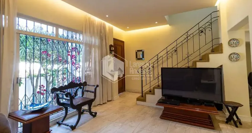 Sobrado para venda em Planalto Paulista com 4 quartos, sendo 1 suíte, 205m²